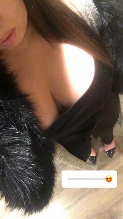 Evren İç çamaşırıyla seks escort Ladyboy Lada 25