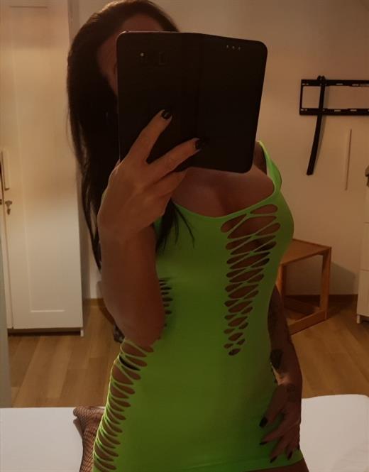 Açık görüşlü escort Nini35