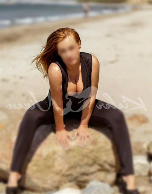 Şımarık escort Novitriana