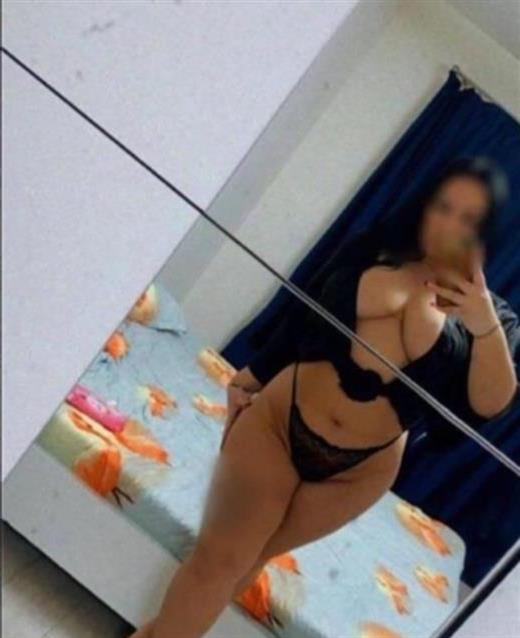 Büyük memeli escort Suratsawadi