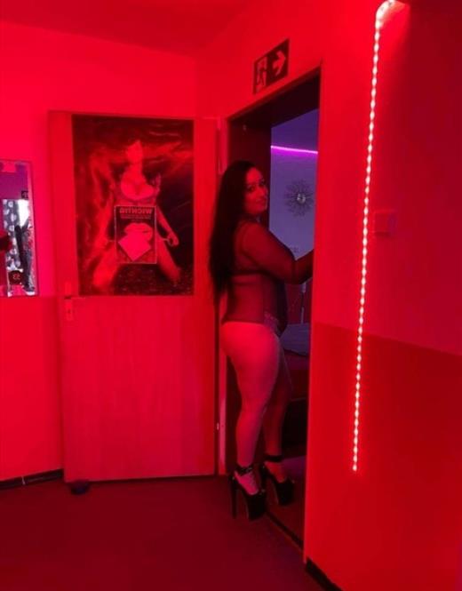 Düzgün vücutlu escort Tiptiwa