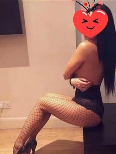 Kışkırtıcı escort Dashanthi