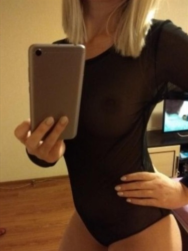 Yeni bal escort Ruchiradathanachot