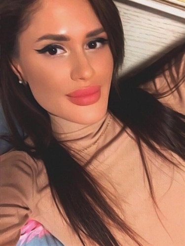 Kışkırtıcı escort Uchechiukwu